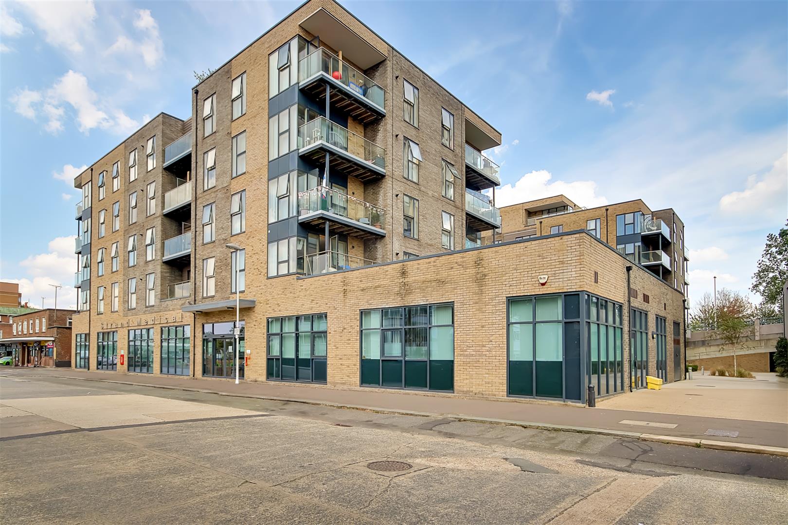 Flat - Purpose Built | The Causeway, Goring-By-Sea, Worthing | For Sale